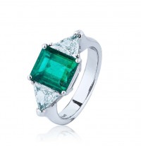 Anello Smeraldo carr e Diamanti Prestige