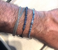 Bracciale uomo in oro bianco Targhetta con maglia tonda e chiusura moschettone