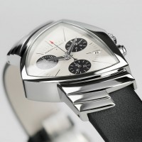 HAMILTON VENTURA CHRONO QUARTZ H24432751 PANDA