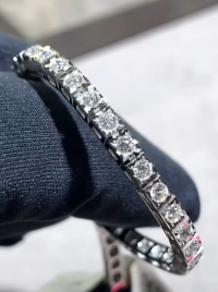 Bracciale Tennis oro bianco e diamanti ct 2.60